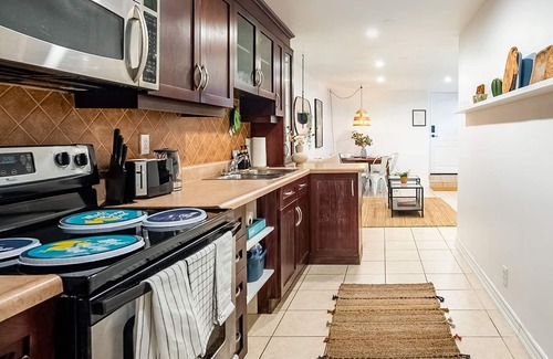 Davenport Apartment | Basement Suite with Private Patio in Davenport