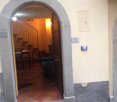 Basico House | Basicò un balcone sul mare - Casa SALITA FOTI -Case vacanza Sicilia&Toscana-