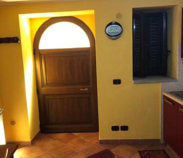 Basico House | Basicò un balcone sul mare - Casa SALITA FOTI -Case vacanza Sicilia&Toscana-