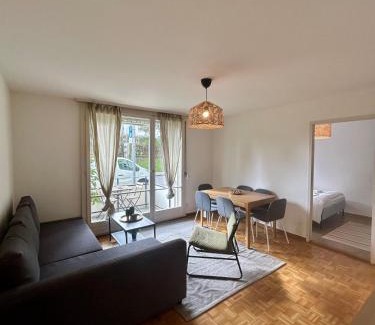 Seebach Apartment | Basic 3BR Flat with Balcony in Zurich