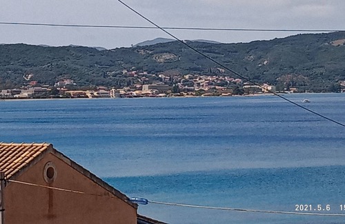 Agia Pelagia Chlomou Apartment | Basic studio with sea view