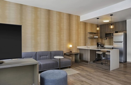 Playa del Carmen Hotel | Bask in Modern Style Comfort! 4 Spacious Units w/Kitchenette, Free Parking
