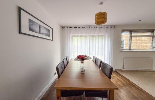 Farnborough and Crofton Apartment | Bassetts House - Contractor ready!