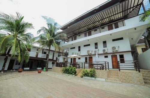 Morong Resort | Bataan White Corals Beach Resort