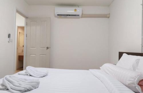 Thep Kasattri House | Bathtub Romantic 2 Storey House