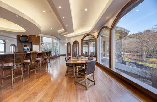 Dameron House | Bay Estate | Luxe Waterfront Home w/Private Pier, Main+Guest House, Bay Views