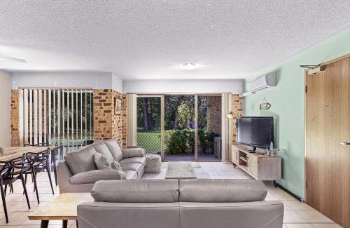 Nelson Bay Apartment | Bay Parklands Unit 38 2 Gowrie Avenue