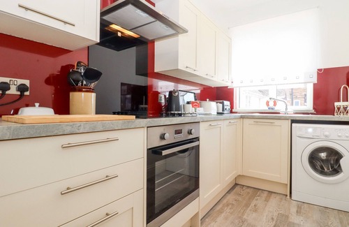 St Margaret's at Cliffe Cottage | BAY TOR, with a garden in St Margaret's At Cliffe