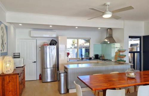 Muloowurtie House | Bay Watch