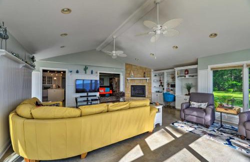 Chocowinity House | Bayfront Blounts Creek Home Private Beach and Dock!