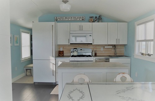 Mud City House | Bayfront House in Manahawkin near LBI - we prefer Friday to Fri weekly rentals