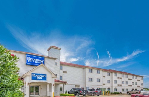 Lakeview  Jefferson County Hotel | Baymont by Wyndham Port Arthur