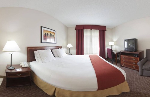 Merrillville Hotel | Baymont by Wyndham Merrillville