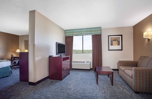 Saraland Hotel | Baymont by Wyndham Saraland