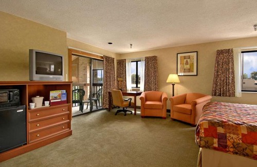 Tuscola Hotel | Baymont by Wyndham Tuscola