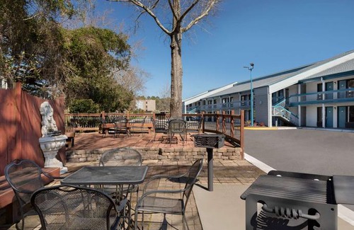 Wilmington Hotel | Baymont by Wyndham Wilmington Wilmington