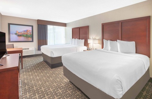 Grand Rapids Hotel | Baymont Inn & Suites Grand Rapids Near Downtown