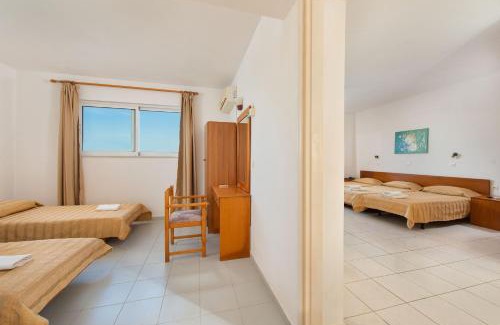 Petaloudes Apartment | Bayside Hotel Katsaras