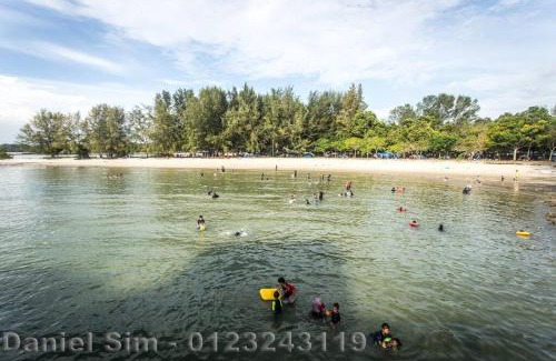 Si Rusa Apartment | Bayu Beach Resort Apartment Seaview Private Beach