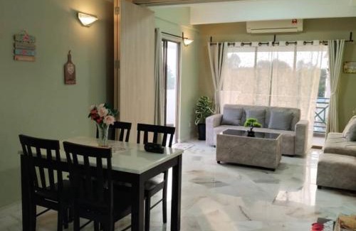 Si Rusa Apartment | Bayu Beach Resort PortDickson Santai PD Homestay Penthouse Seaview