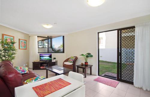 Coolangatta Apartment | Bayview Apartments Rainbow Bay