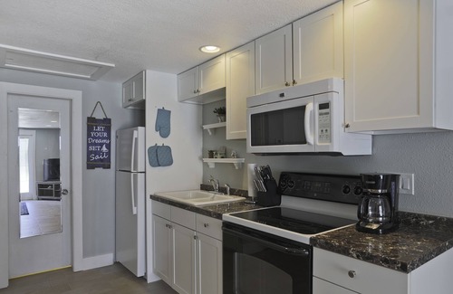 Whitney Beach Villa | ⚓Bayview Drive! Sunset Views & Private Boat Dock!⚓🌅