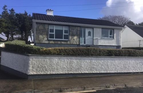 Dungloe House | Bayview House Dungloe