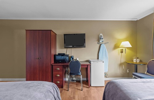 Bay Roberts Hotel | Bayview Inn