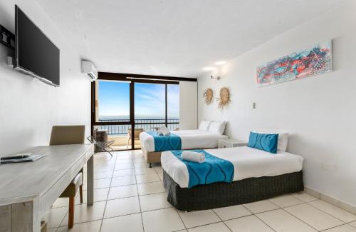 Yeppoon Hotel | Bayview Tower