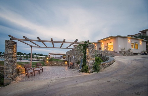 Aipeia Apartment | Baywatch Hotel