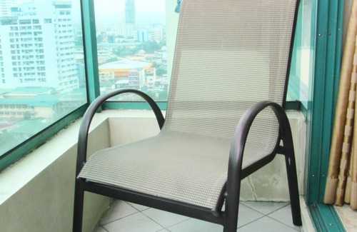 Ermita Night District Apartment | Baywatch Tower - Malate - Studio 37 m2 - Excellent view over Manila Bay