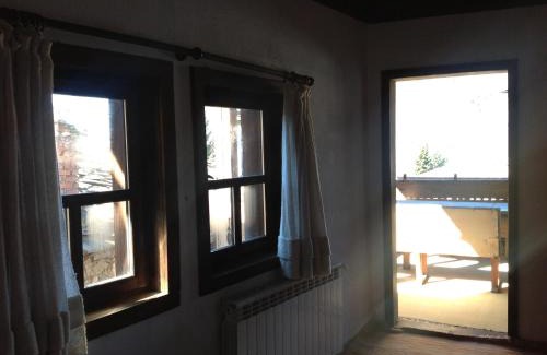 Kovacevica House | Bazoteva House