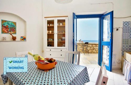 Trapani City Centre Apartment | Be Mediterraneo, in centro sul mare - in the center Beach Front - 80 mq