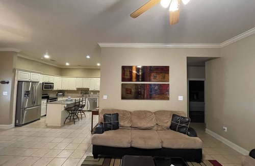 Baton Rouge House | Be Our Guest in the heart of BR