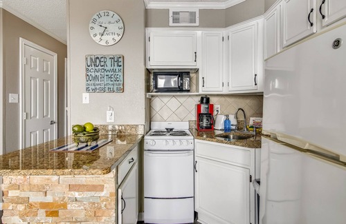 Galveston Condo | Beach-a-holic | First Floor, Two Community Pools