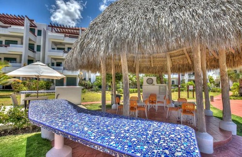 Bavaro Apartment | Beach Apartment 10mbps internet and Smart TVs