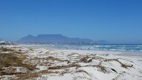 Melkbosstrand Apartment | Beach Apartment Melkbosstrand