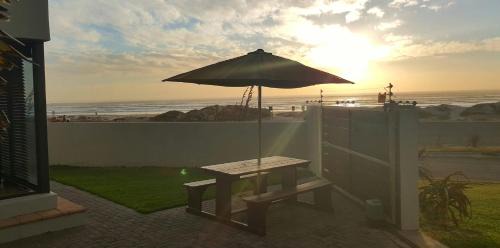 Melkbosstrand Apartment | Beach Apartment Melkbosstrand