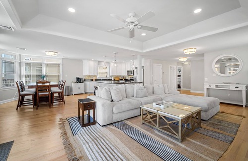 Southend House | Beach Block, Open Floor plan for entertainment, elevator & ocean views