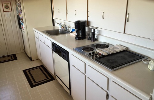 Maxwelton Cottage | Beach cottage on fabulous Maxwelton Beach, Whidbey Island, WA.