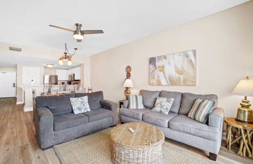 Long Beach Condo | ☀️Beach Front-5 Pools+Hot Tub-Majestic Beach Towers 1-1903☀️