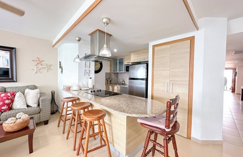 Villas Del Mar Apartment | Beach-Front Apartment With Amazing View