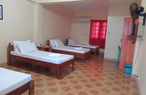 Basco House | Beach Front Bed & Dine