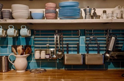 Chillington House | Beach Front Coastal Retreat with Sea Views