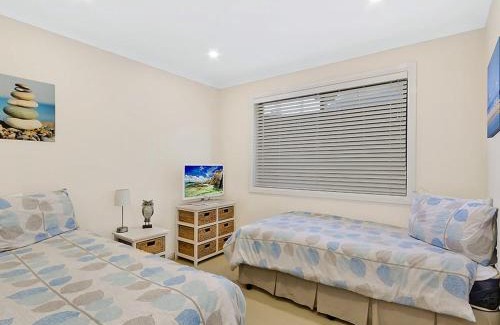 The Entrance North House | Beach Front Luxury