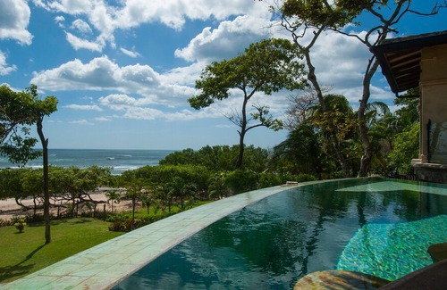 Playa Langosta Villa | Beach Front, Luxury Private Villa on Beautiful Playa Langosta Beach / Tamarindo