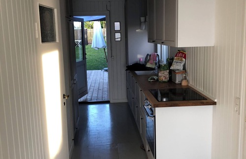 Holloselund Cottage | Beach front summer house with ocean view