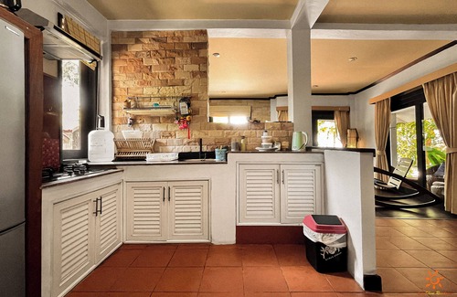 Ko Pha-ngan Villa | Beach Front Villa with Private Jacuzzi