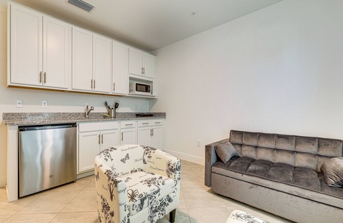 Port Saint Lucie Apartment | Beach-Hop & Golf! Port St Lucie Apt w/Shared Yard