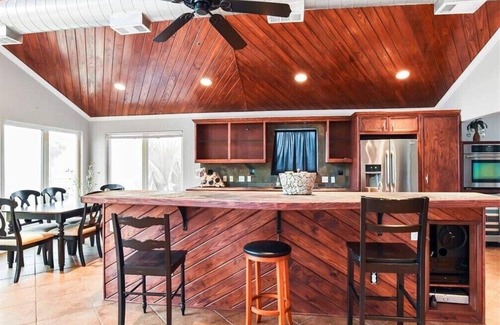 Dickinson Villa | Beach House - De Crab